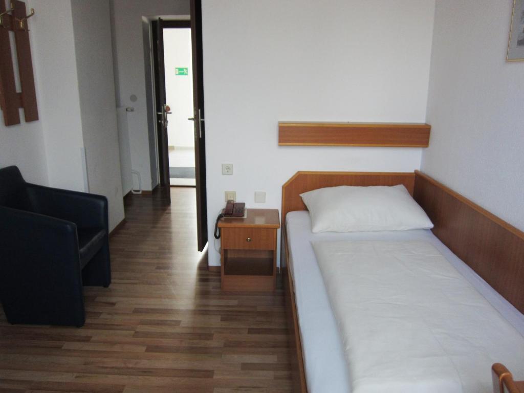 Hotel Voeslauerhof Bad Voeslau Pokoj fotografie